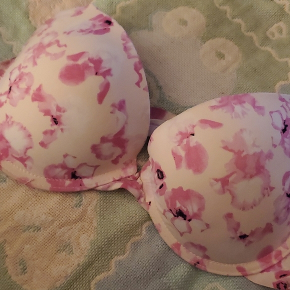 Vincent Camuto Bra 38C - Picture 1 of 2